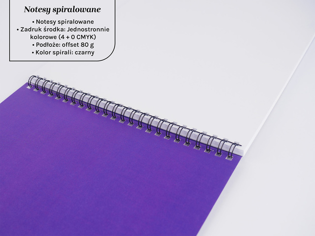 Ergonomiczne notesy spiralowane A4 z okładką